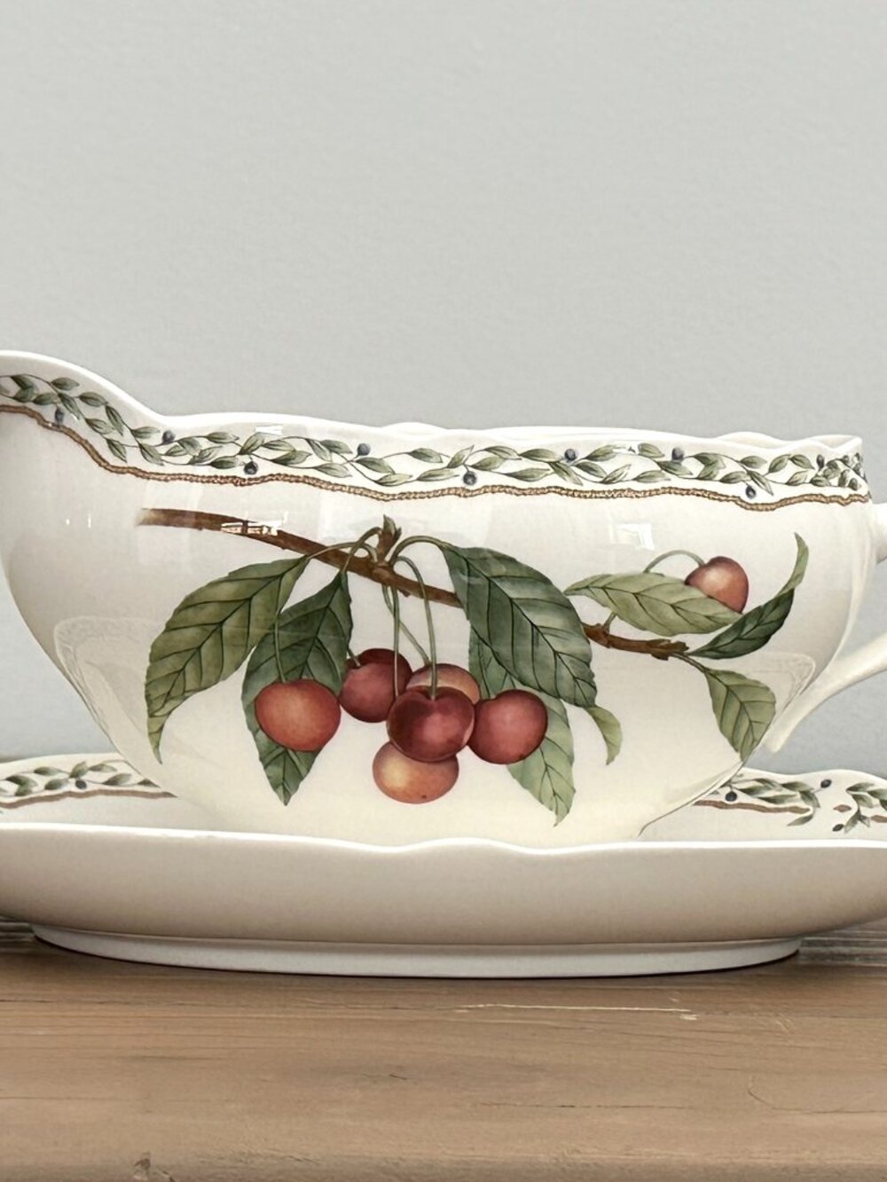 Noritake Japan Royal Orchard Primachina Gravy Boat & Under Plate Beautiful!